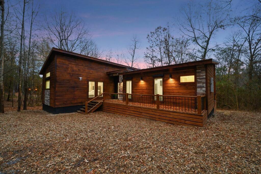 Diamond Cabin W/ Jet Shower & Secluded Back Deck! 브로큰보우 외부 사진